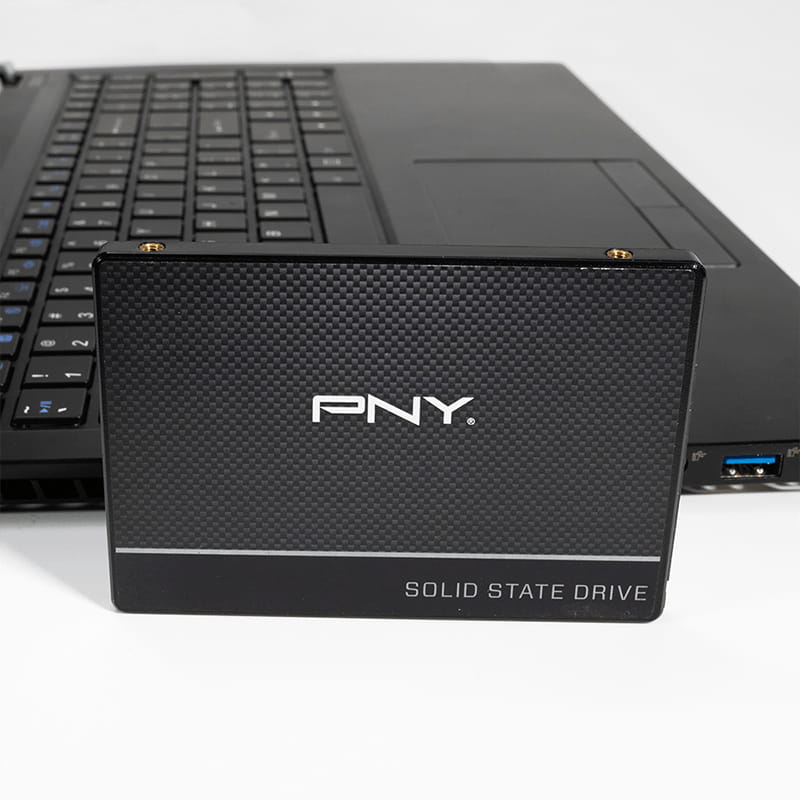 PNY CS900 - SSD - 4 TB - intern - 2.5" (6.4 cm)